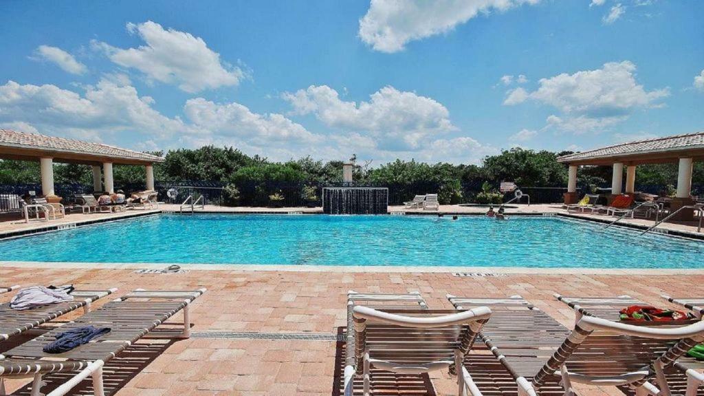 Honu Hideaway At Ocean Walk Resort New Smyrna Beach Esterno foto